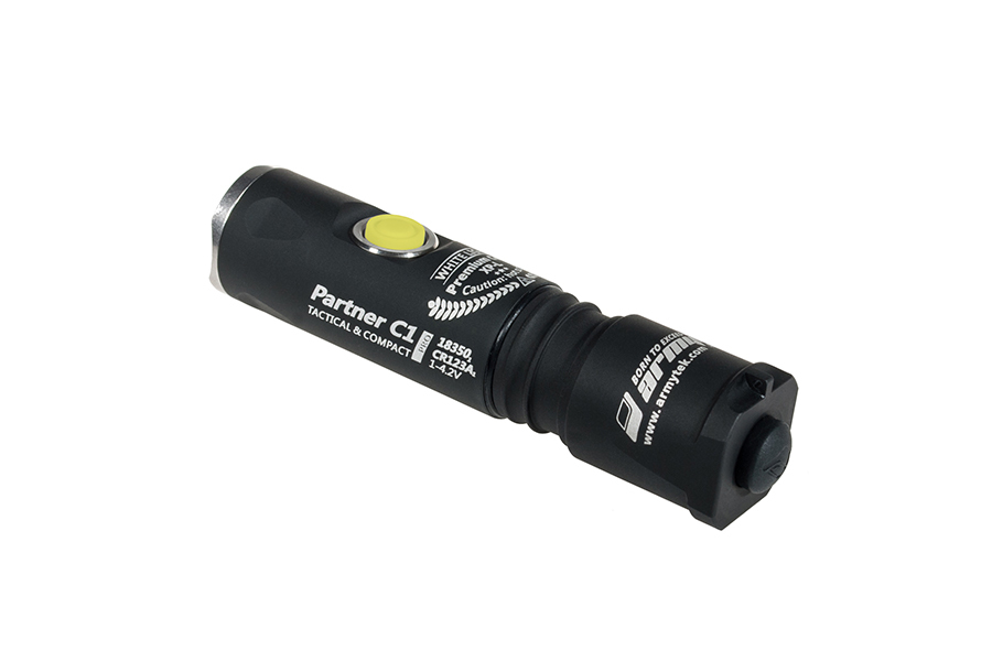 Фонарь Armytek Partner C1 Pro v3 XP-L Теплый