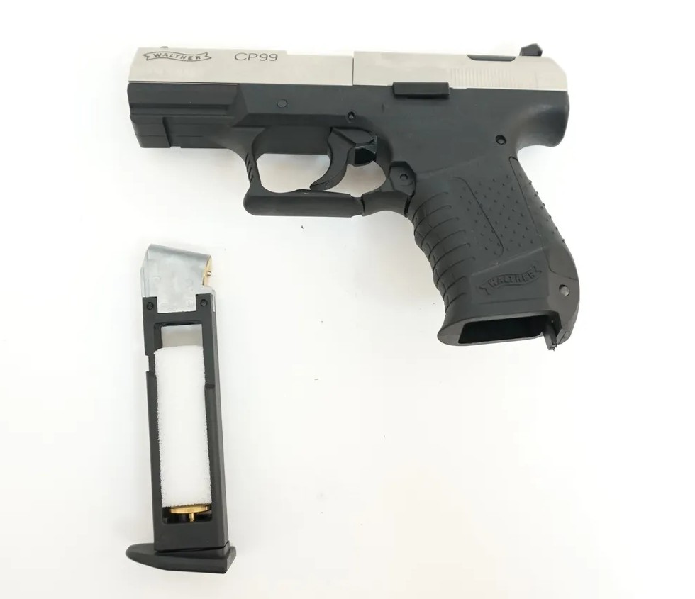 Пистолет пневматический Walther CP 99 (никель с чёрной рукоятью)