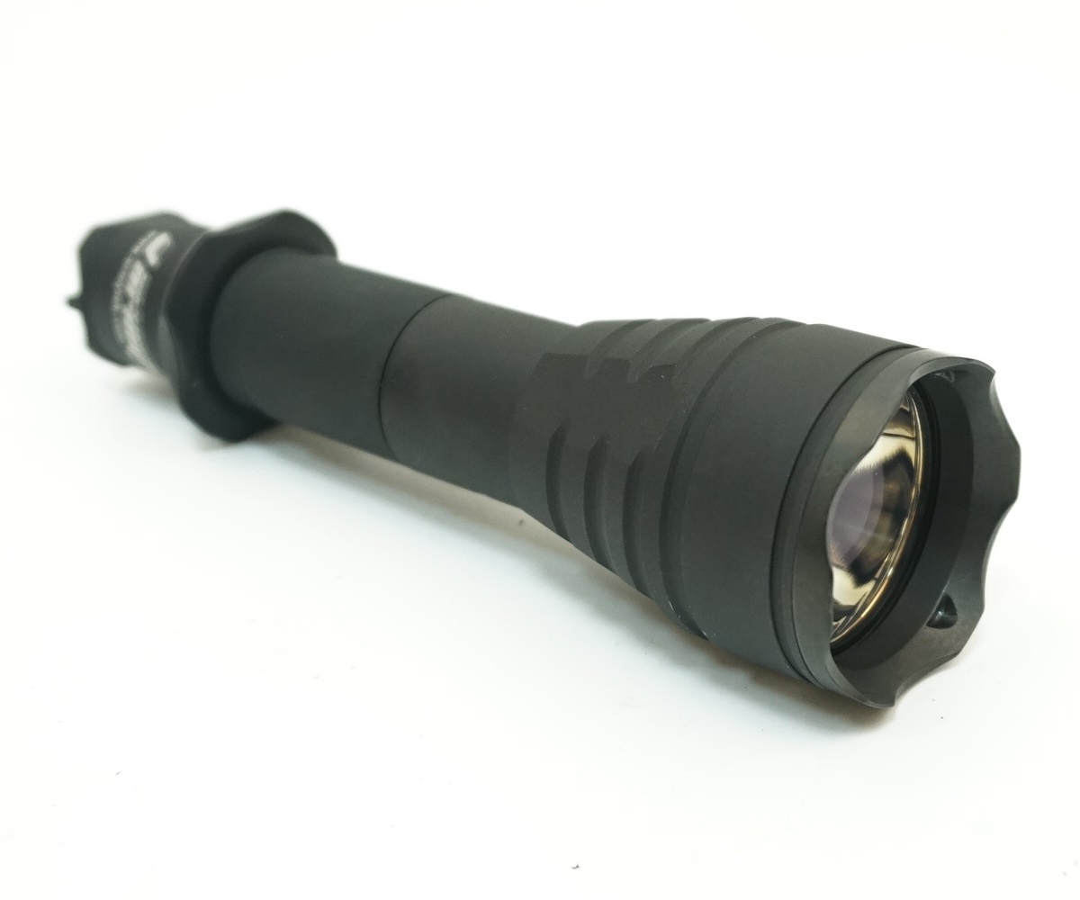 Фонарь ручной Armytek Viking v3 XP-L Белый