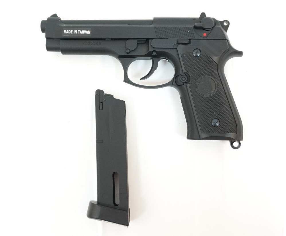 Пистолет страйкбольный KJW M9 GBB, черный, M9.CO2, CP305